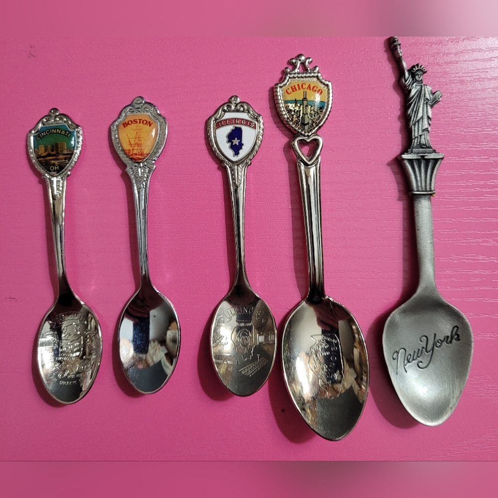 Souvenir Spoon Set Of 5 New York, Boston, Chicago, Cincinnate, Illinoise (1)